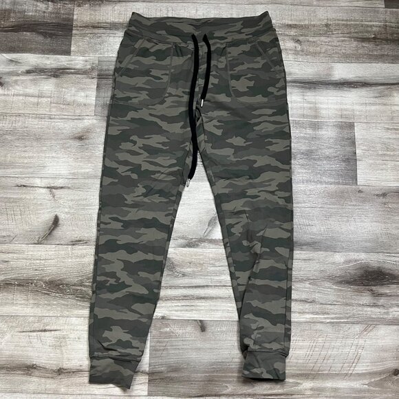 Zyia Athletic High Rise Ankle Stretch Joggers Green Camo NWT Women’s Sz M - Picture 1 of 10